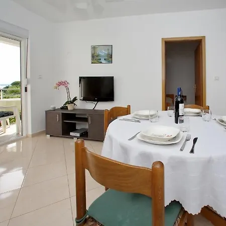 Apartment By The Sea Sukosan, Zadar - 16646 *